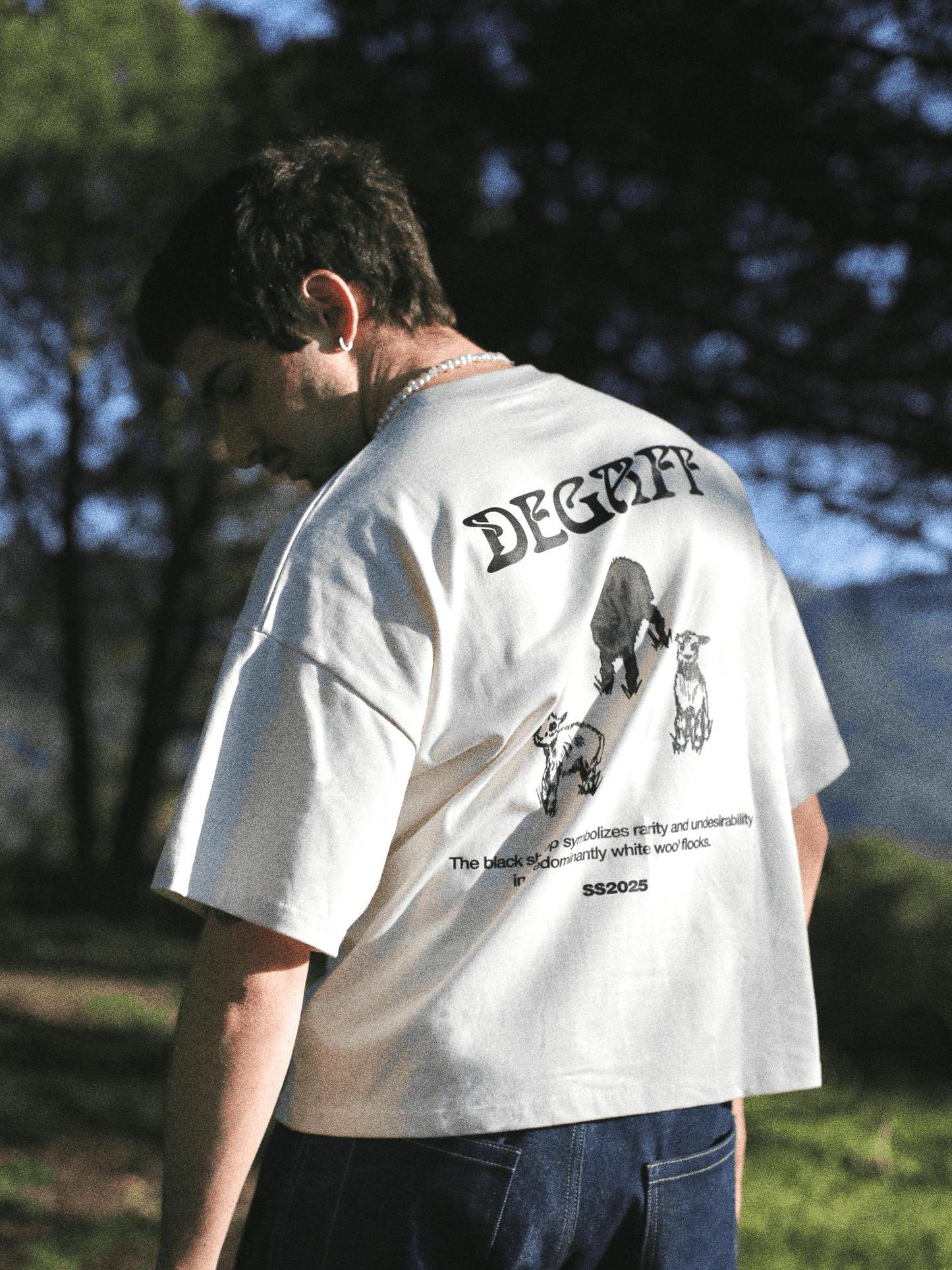 THE FLOCK BOXY T-SHIRT WHITE VINTAGE